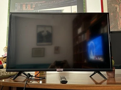 TCL 32ES560 - 32" -  HD (Smart TV) - Immagine 1 di 2