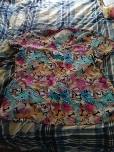 Unisex Puppy Pawsitive 3 Pocket Scrub Shirt - Picture 1 of 8