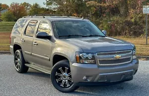 2007 Chevrolet Tahoe NO RESERVE LOW MILES 4X4 CHEVROLET TAHOE - Picture 1 of 1