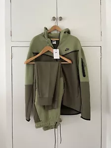Nike Tech Fleece Tracksuit - Two tone Green - Jacket XL - Pants Slim Fit L BNWT - Picture 1 of 10