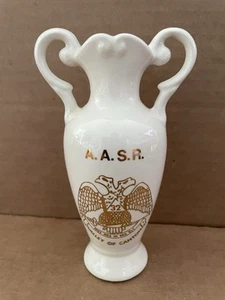 AASR Scottish Rite Freemasonry 32nd Degree Vase VALLEY OF CANTON Masonic #2 - Picture 1 of 7