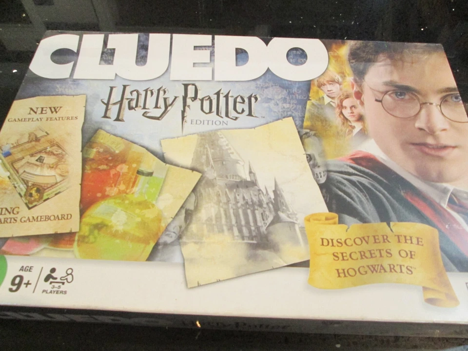 cluedo harry potter edition board game , new and sealed - Image 1 of 1
