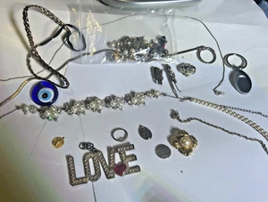 Konvolut Modeschmuck Ohrringe Armbänder Halsketten Vintage bis jetzt - Bild 1 von 10