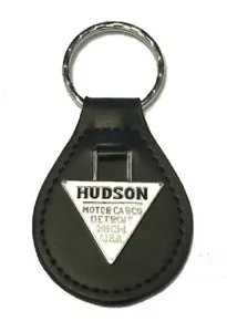 HUDSON KEYCHAIN - STITCHED LEATHER KEY FOB - NICE - Bild 1 von 1