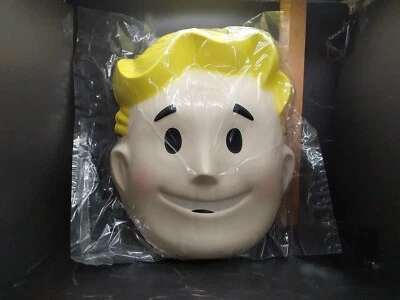 NEW Authentic FALLOUT 4 Vault Boy Face Mask Bethesda Costume Cosplay NIP - Image 1 of 3