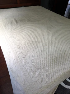 Historic Charleston Matelasse Bedspread Beige Cotton Woven Coverlet Double Full - Picture 1 of 12