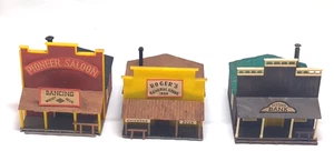 3-Old Western Theme HO scale Saloon, Bank, Store c512 Mini Railroad town diorama - Picture 1 of 7