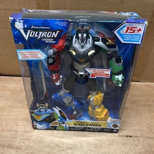 Electronic Voltron Ultimate 14" NISB Netflix Dreamworks Legendary Defender - Picture 1 of 7