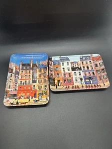 Juego de 2 bandejas de baratija vintage Michael Delacoix hechas en Italia ciudad de melamina BN11 - Imagen 1 de 7