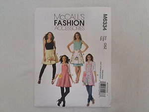 Patrón McCall's - Delantales (talla única) #M6334 - sin cortar - Imagen 1 de 5