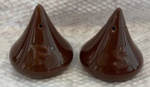 Vintage Salt & Pepper Hershey Kiss Dark Chocolate Shakers - Picture 1 of 6