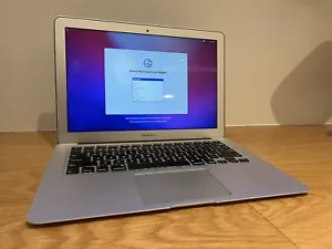 2015 Apple Macbook Air 13” - Intel Core i5 - 8GB RAM - 256GB SSD - Picture 1 of 11