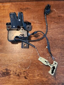 OE Ford 1998 - 2004 Mustang Trunk Latch Lock Power Release Mechanism Assembly - Bild 1 von 6