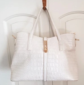 New Crocodile embossed handbag,white with gold hardware - Picture 1 of 7