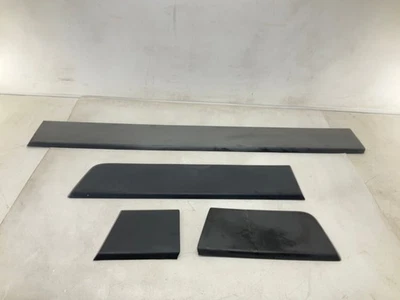 Juego de cubiertas molduras laterales inferiores izquierda Ram ProMaster 2500 14-18 (4) Foto 1 de 4