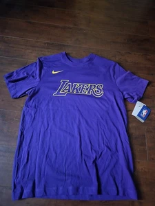 Neu mit Etikett Los Angeles Lakers Team Issue Nike Shirt Herren Large  - Bild 1 von 3