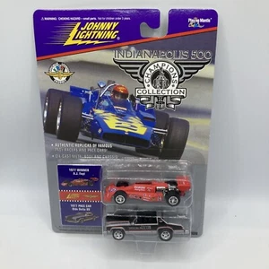 Johnny Lightning 1977 Indianapolis 500 A.J. Foyt & Olds Delta 88 Pace Car - Picture 1 of 8