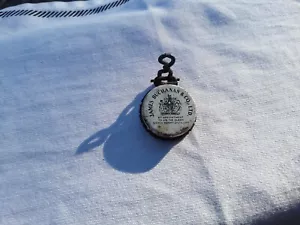 Vintage Bottle Cap James Buchanan And Company Whiskey Distillary Advertising - Foto 1 di 2