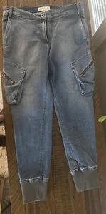 James jeans Boyfriend Cargo 28 Joggers Women. Faded Wash . - Picture 1 of 10