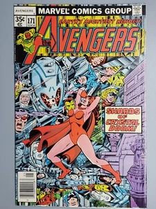 Avengers 171 Scarlet Witch Ultron Battle George Perez Art BEAUTIFUL HIGH GRADE - Picture 1 of 8