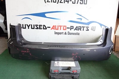 Cubierta de parachoques trasero Lexus RX350 RX450h 2016 2017 2018 OEM AW21540 con orificios para sensores Foto 1 de 4