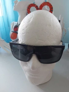 Mattschwarze Gläser Herren Sonnenbrille klassisches quadratisches Gestell schwarz Unisex - Bild 1 von 6