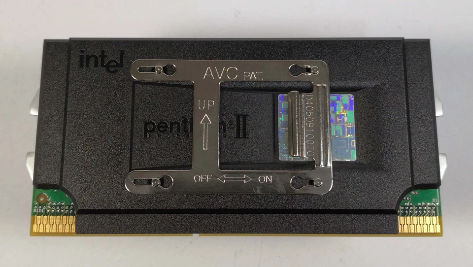 INTEL Pentium II 400Mhz Slot 1 SL357 + dissipatore e ventola tachimetrica - Immagine 1 di 4