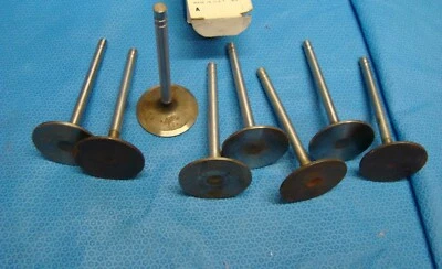 Комплект из 8 впускных клапанов Pontiac 455 диаметр головки 2,11 1971-1974 сделано в США от оригинального производителя - Изображение 1 из 3