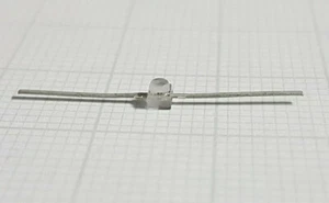 10x Miniatur LED rot HLMP-P105 axial / 125 Grad / 1,8V / 20mA / Gehäuse klar - Picture 1 of 2