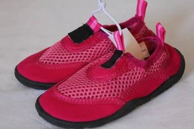 Новый ребенка ясельного возраста девочек воды туфли средний 7 - 8 розовый сетки скольжения на Aqua носки сандалии - Изображение 1 из 3