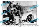 OLD 8x6 PHOTO AUSTRALIAN ANZAC SOLDIER HELPING ITALIAN WOUNDED TOBRUK c1941