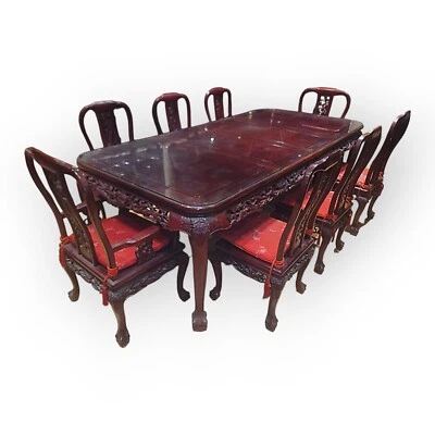 Mesa china de palo de rosa tallada altamente detallada y ocho sillas talladas - Juego de 11 Foto 1 de 4