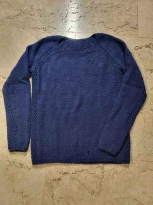 Damen  Pullover selbstgestrickt Handmade Dunkelblau Größe 36-38, S/M - Bild 1 von 4