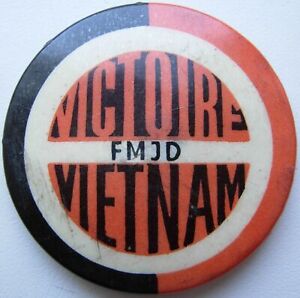 Vietnam  Pin badge War Propaganda