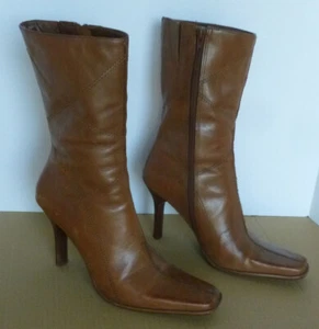 Diba Leder Stiefel Heels. Braun Größe 8 M. 4" Absätze. - Bild 1 von 6