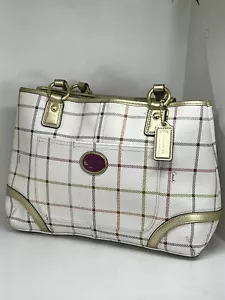 Coach💥NEW💥F19176 Hampton Ivory Multi Tattersall Plaid PVC Canvas Tote - Picture 1 of 12