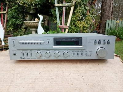 Akai stereo receiver AA-R31 - image 1 of 4