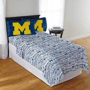 The Northwest Company Michigan Wolverines Microfiber 4 Piece Full Sheet Set - Picture 1 of 2