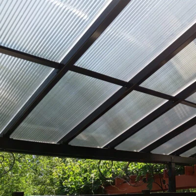DEALS-ONLINE4FURNITURE 610x1000mm 610x1220mm Polycarbonate Greenhouse Roofing Sheets Clear 4mm 10mm