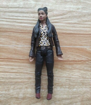 Doctor Dr Who Amigos del Decimotercer Doctor - YAZ KHAN - Figura de acción 5" B Foto 1 de 4