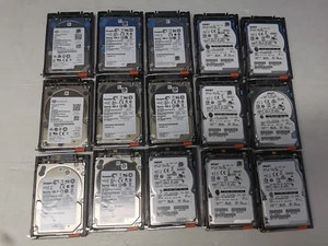 Lot de 15 disques durs EMC 0050349 900 Go 10 K SAS 2,5" - Photo 1/6