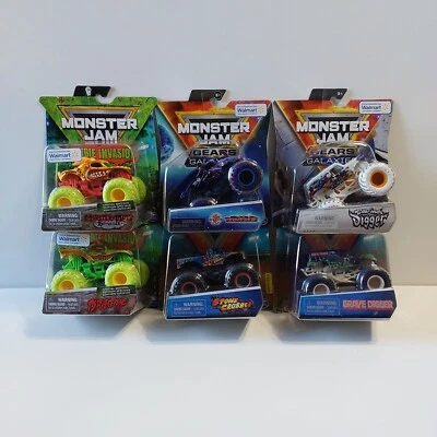 1:64 Monster Jam Spin Master Monster Truck CHOOSE YOUR TRUCK Gravedigger - Image 1 of 4
