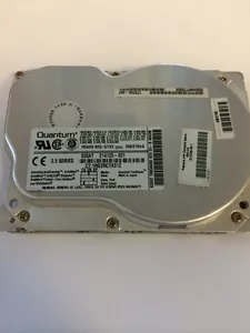 Quantum 630AT 214125-001 3.5" 630MB IDE HDD - Picture 1 of 4