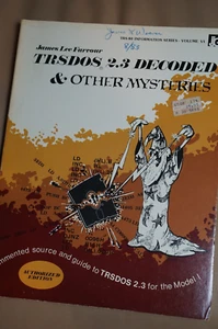 TRSDOS 2.3 DECODED & OTHER MYSTERIES BY JAMES LEE FARVOUR. VERY GOOD - Photo 1/5