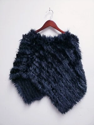 PONCHO ADRIENNE LANDAU PIEL SINTÉTICA NEGRO TALLA 0/S Foto 1 de 4