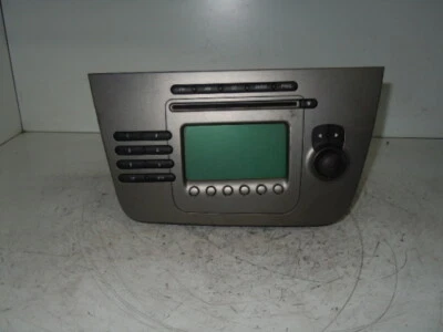 Seat Toledo 1.9 TDI DPF Vorbereitung 5P2 Radio / CD Player 5P10351521GZ - Bild 1 von 3