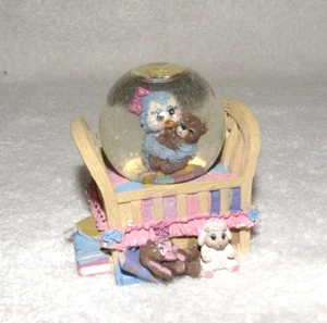 Bluebird Figurine Inspirational Sonshine Promises Hugs Baby Crib Snow Globe #27 - Picture 1 of 6