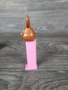 Brown Easter Bunny PEZ 1998 Pink Stem With Feet - Picture 1 of 5