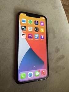 iPhone 11 64 Go pièces d'origine 87% état batterie RARE jailbreaké iOS 14.6 - Photo 1 sur 4
