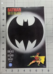McFarlane DC Batman Hunt the Dark Knight Variante Etiqueta Dorada PP Reimpresión Cómic - Imagen 1 de 2
